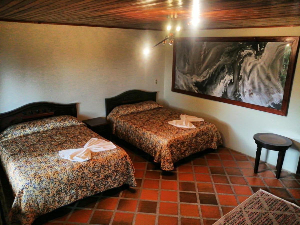 Arenal Backpackers Resort La Fortuna المظهر الخارجي الصورة