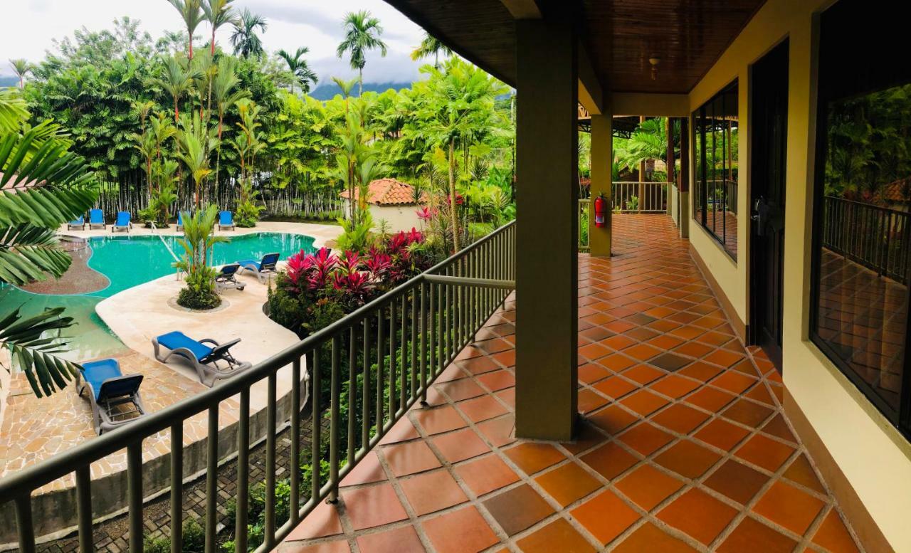 Arenal Backpackers Resort La Fortuna المظهر الخارجي الصورة